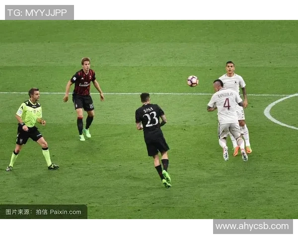 西罗在足球界的地位与成就分析是否真的可以称其为足球明星